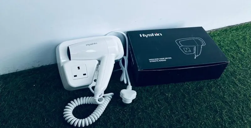 سشوار حمام پریز دار برند هایشن (Hyshin )